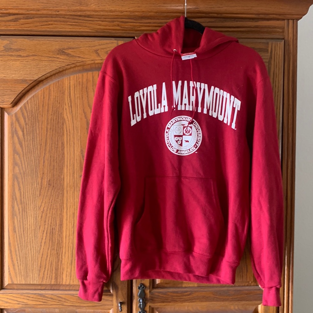 Cute sweatshirt from Loyola Marrymont University!!!never worn! New!!!!!!!!